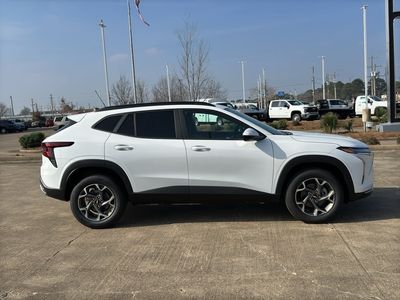 2026 Chevrolet Trax - Photo 8