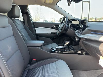2026 Chevrolet Trax - Photo 25