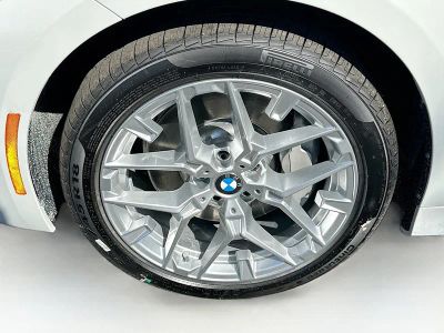 2026 BMW 3 Series — photo 26 view