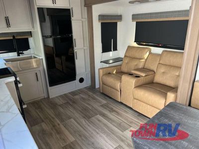 2025 Dutchmen RV Astoria - Photo 14