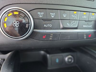 2020 Ford Escape - Photo 19