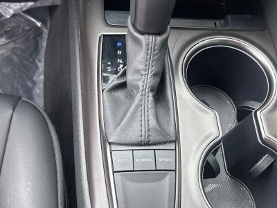 2024 Toyota Camry - Photo 15