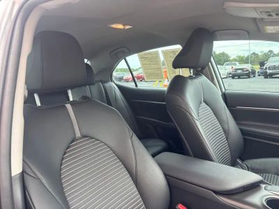 2024 Toyota Camry - Photo 18