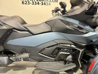 2025 Can-Am Spyder RT Rotax 1330 ACE - Photo 12