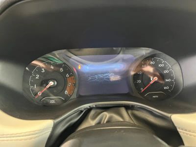 2023 Jeep Compass — photo 10 view