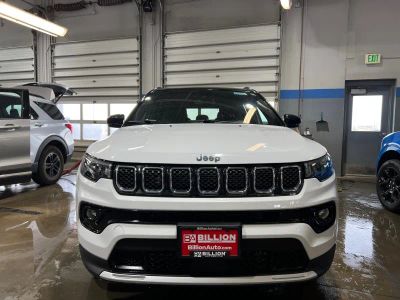 2023 Jeep Compass — photo 22 view