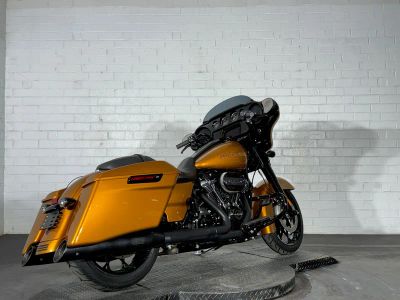 2023 Harley-Davidson Street Glide Special - Photo 2