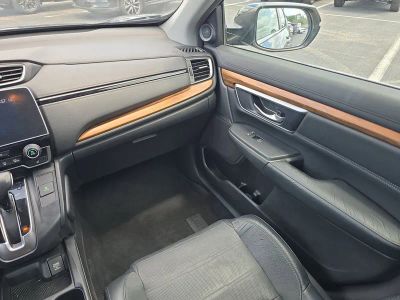 2017 Honda CR-V — photo 12 view