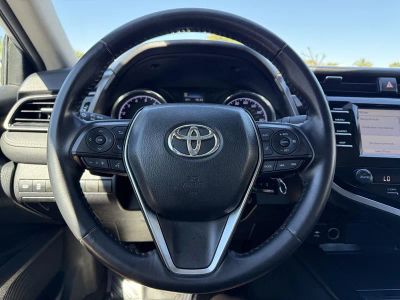 2019 Toyota Camry — photo 15 view