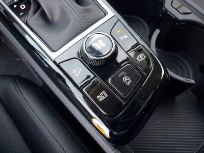 2025 Kia Sportage — photo 34 view