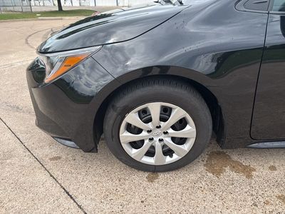 2025 Toyota Corolla - Photo 2