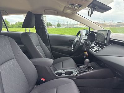 2025 Toyota Corolla - Photo 9