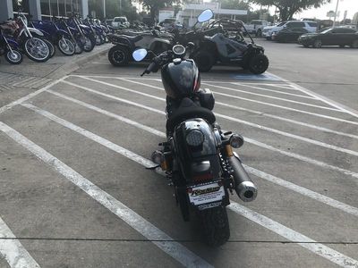 2025 Yamaha Bolt R-Spec - Photo 6