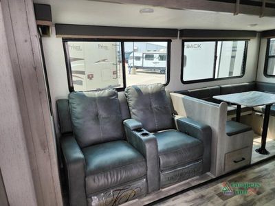 2022 Dutchmen RV Kodiak - Photo 16