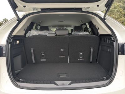 2026 Mazda CX-90 — photo 11 view