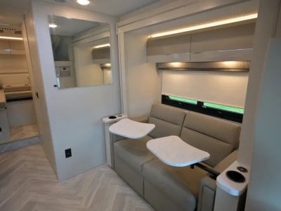 2027 Thor Motor Coach GEMINI — photo 14 view