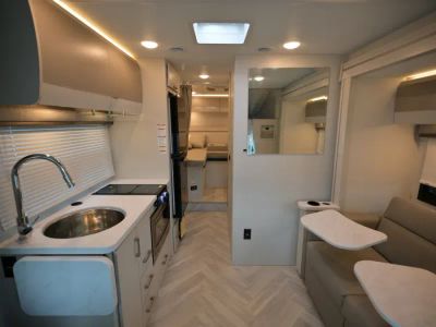 2027 Thor Motor Coach GEMINI — interior view