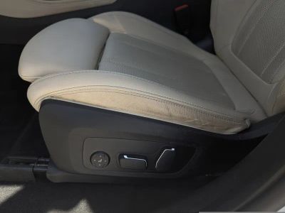 2025 BMW X4 — photo 20 view