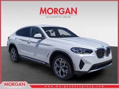 2025 BMW X4 xDrive30i in White — front three-quarter view