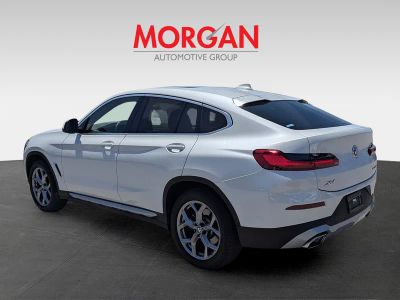 2025 BMW X4 — engine compartment view