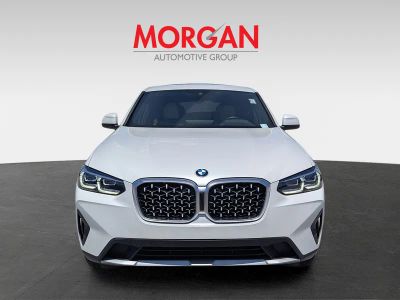 2025 BMW X4 — side profile view