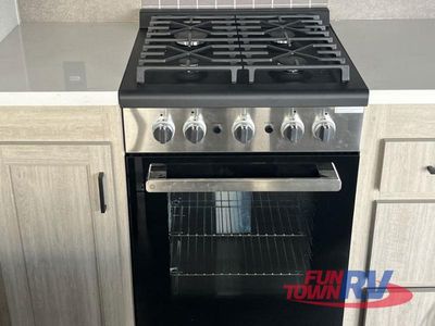 2026 Coachmen RV Catalina Destination Series - Photo 14