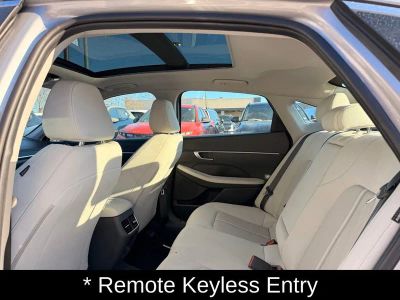 2023 Hyundai Sonata SEL - Photo 28
