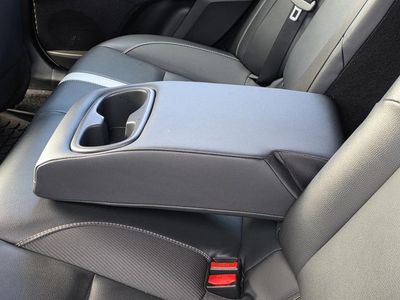 2025 Toyota Camry — photo 9 view