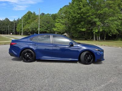 2025 Toyota Camry — photo 33 view