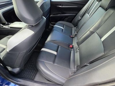 2025 Toyota Camry — photo 8 view