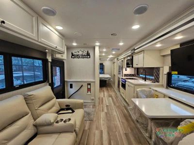 2026 Tiffin Motorhomes Open Road Allegro — photo 8 view