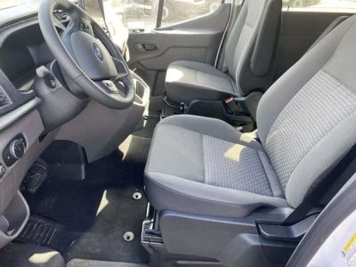 2026 Ford Transit-350 - Photo 12