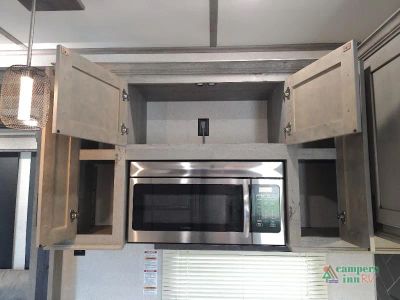 2020 Keystone Raptor — photo 33 view