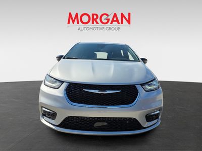 2026 Chrysler Pacifica - Photo 2