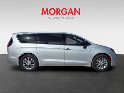 2026 Chrysler Pacifica - Photo 5