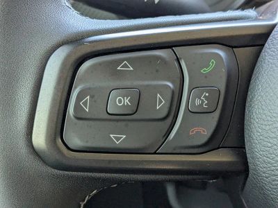 2026 Jeep Gladiator — photo 24 view