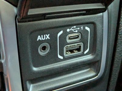 2026 Jeep Gladiator — photo 22 view