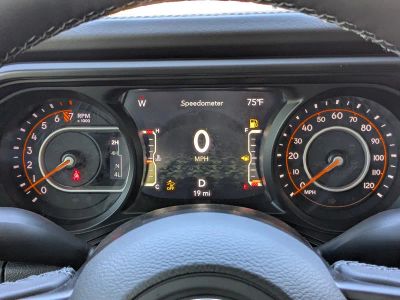 2026 Jeep Gladiator — photo 26 view