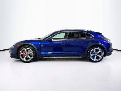 2023 Porsche Taycan - Photo 2