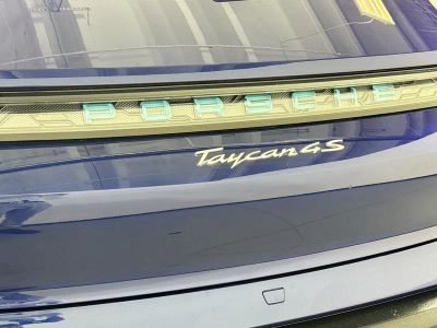 2023 Porsche Taycan - Photo 24