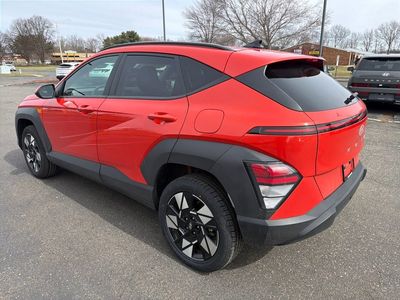 2025 Hyundai Kona SEL - Photo 6