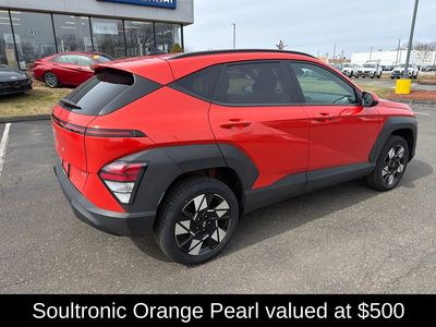2025 Hyundai Kona SEL - Photo 4