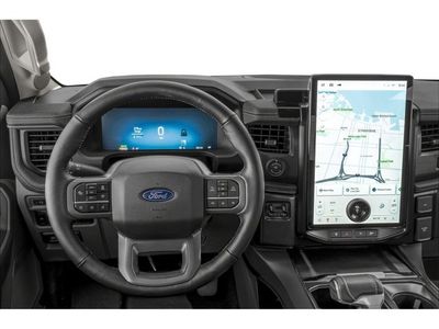 2025 Ford F-150 Lightning - Photo 5