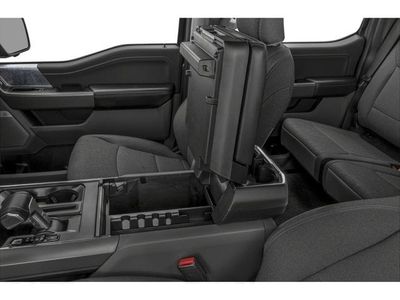 2025 Ford F-150 Lightning - Photo 4