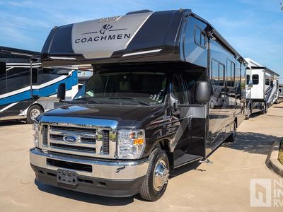 2026 Coachmen Freelander - Photo 9