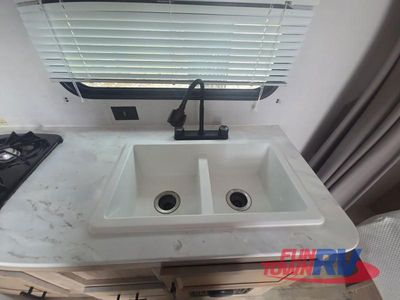 2023 Gulf Stream RV Kingsport Ultra Lite - Photo 19