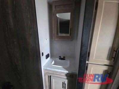 2023 Gulf Stream RV Kingsport Ultra Lite - Photo 34