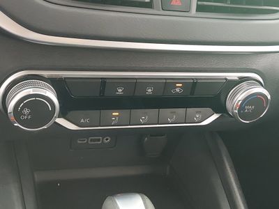 2022 Nissan Altima - Photo 18