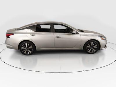 2022 Nissan Altima - Photo 8