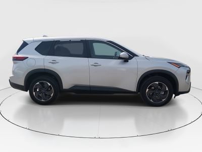 2024 Nissan Rogue - Photo 8